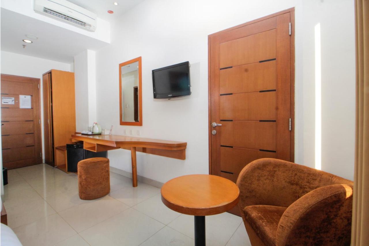 סוראבאיה Hotel Bisanta Bidakara Tunjungan מראה חיצוני תמונה