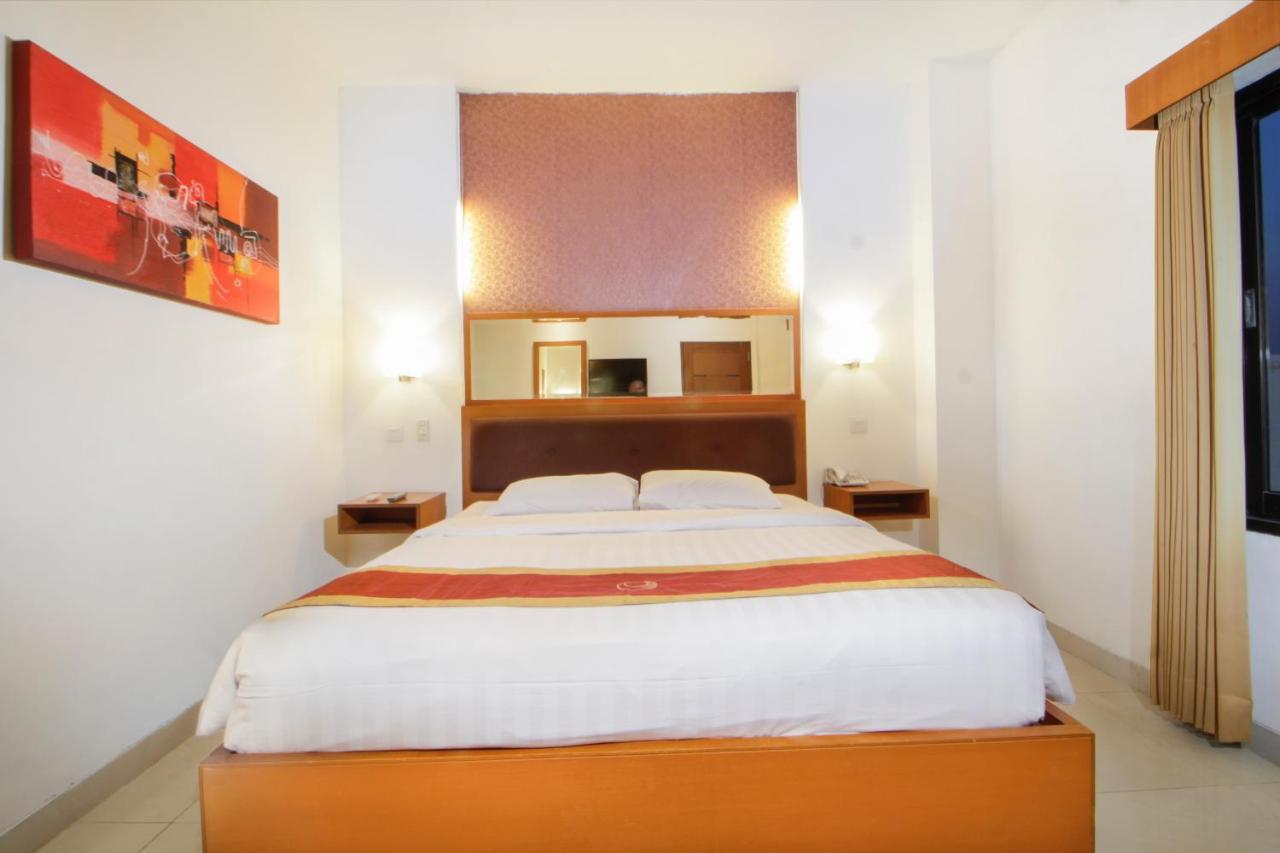 סוראבאיה Hotel Bisanta Bidakara Tunjungan מראה חיצוני תמונה